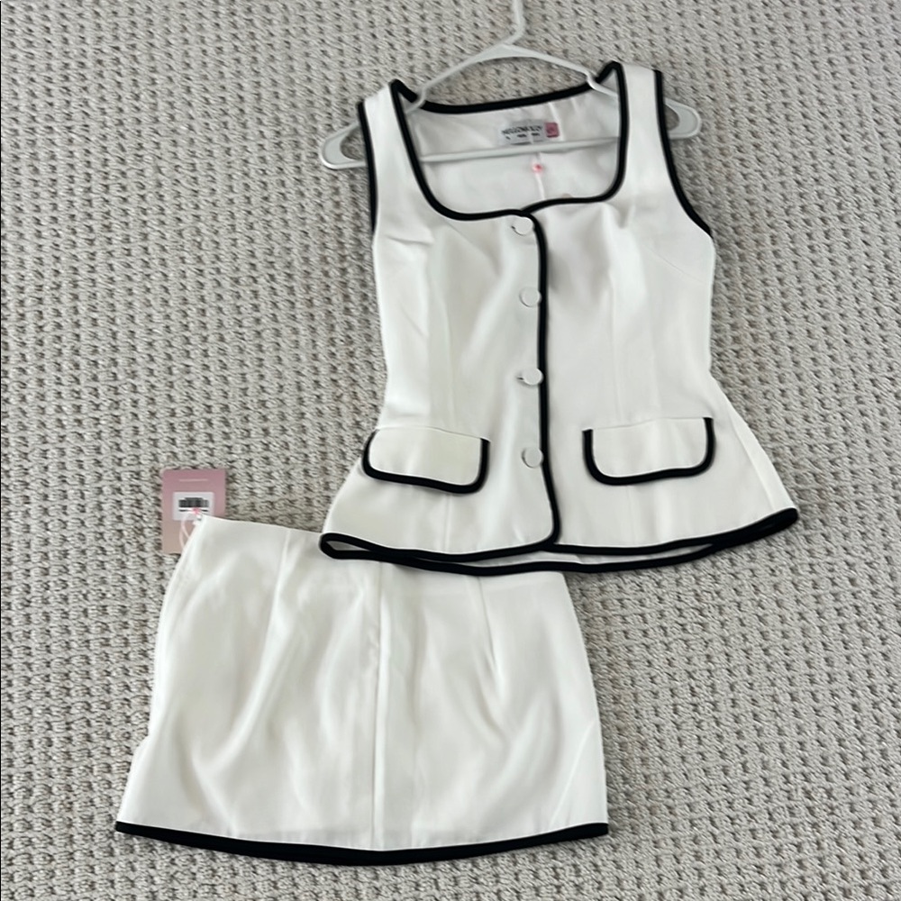 Hello Molly White Mini Skirt Set